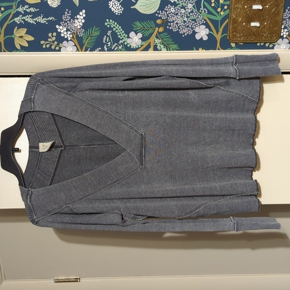 We the Free Ocean View Tunic top - Picture 2 of 8